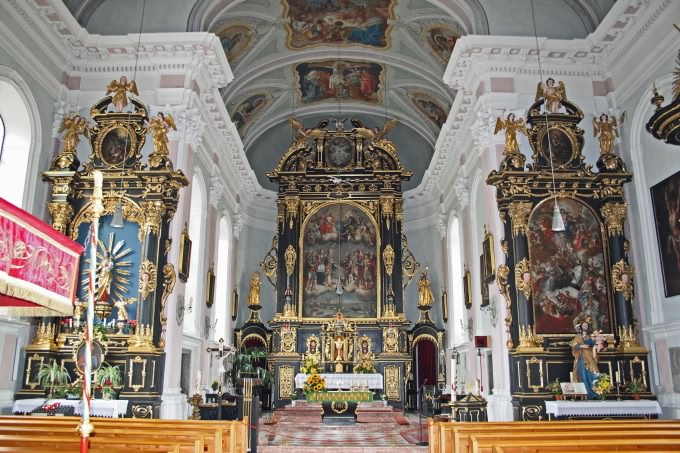 Milser Pfarrkirche um 2000